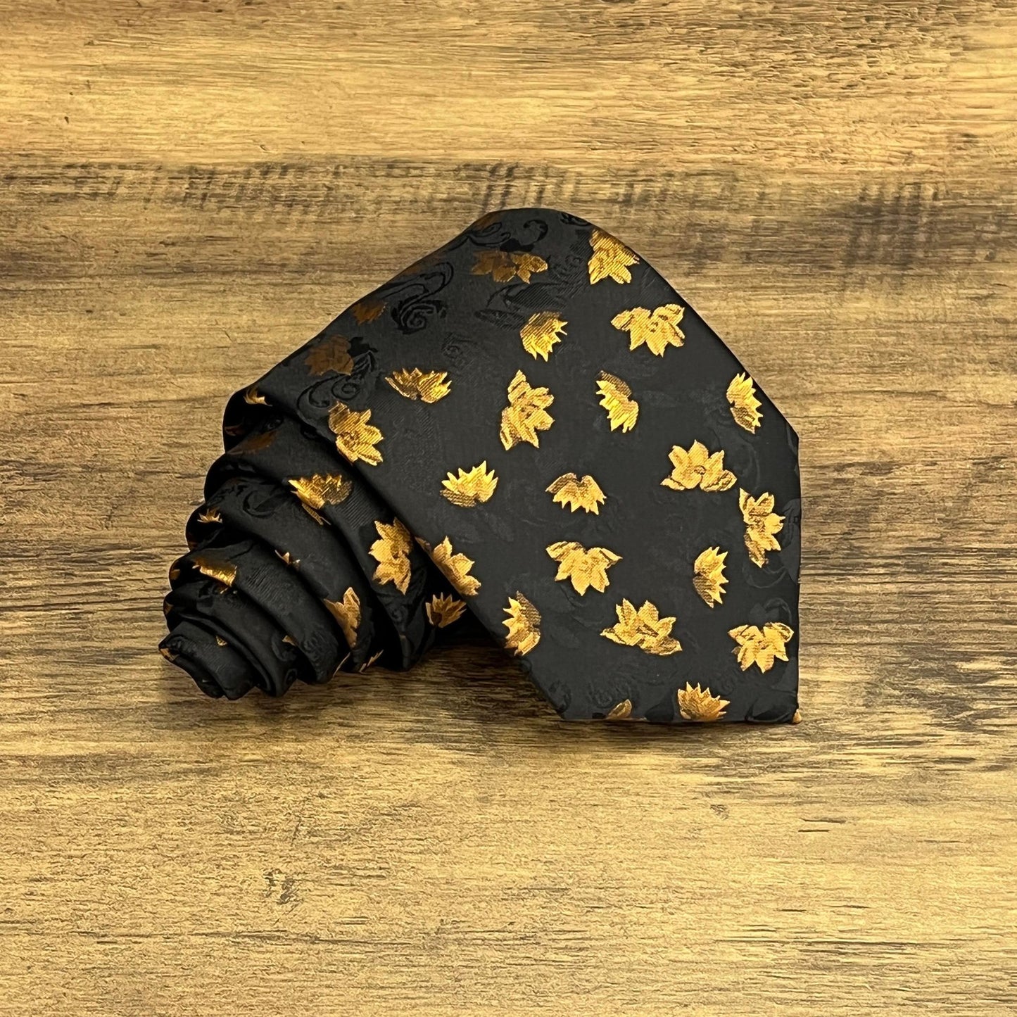 Tasker & Shaw | Luxury Menswear | Causton