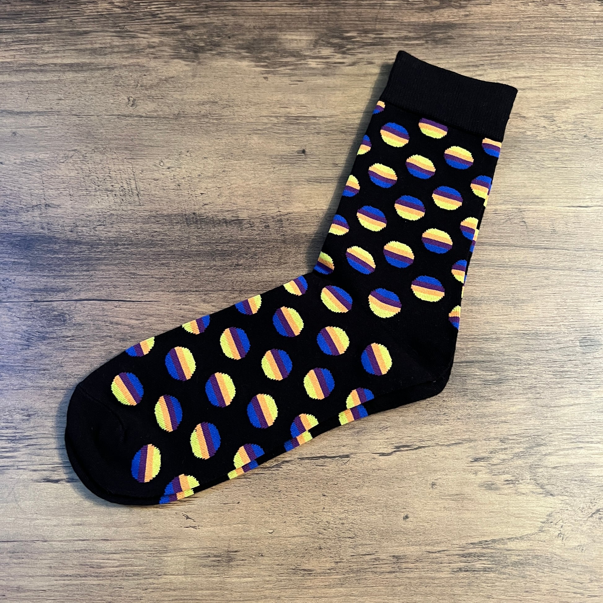 Tasker & Shaw | Luxury Menswear | Black with yellow to blue spots socks