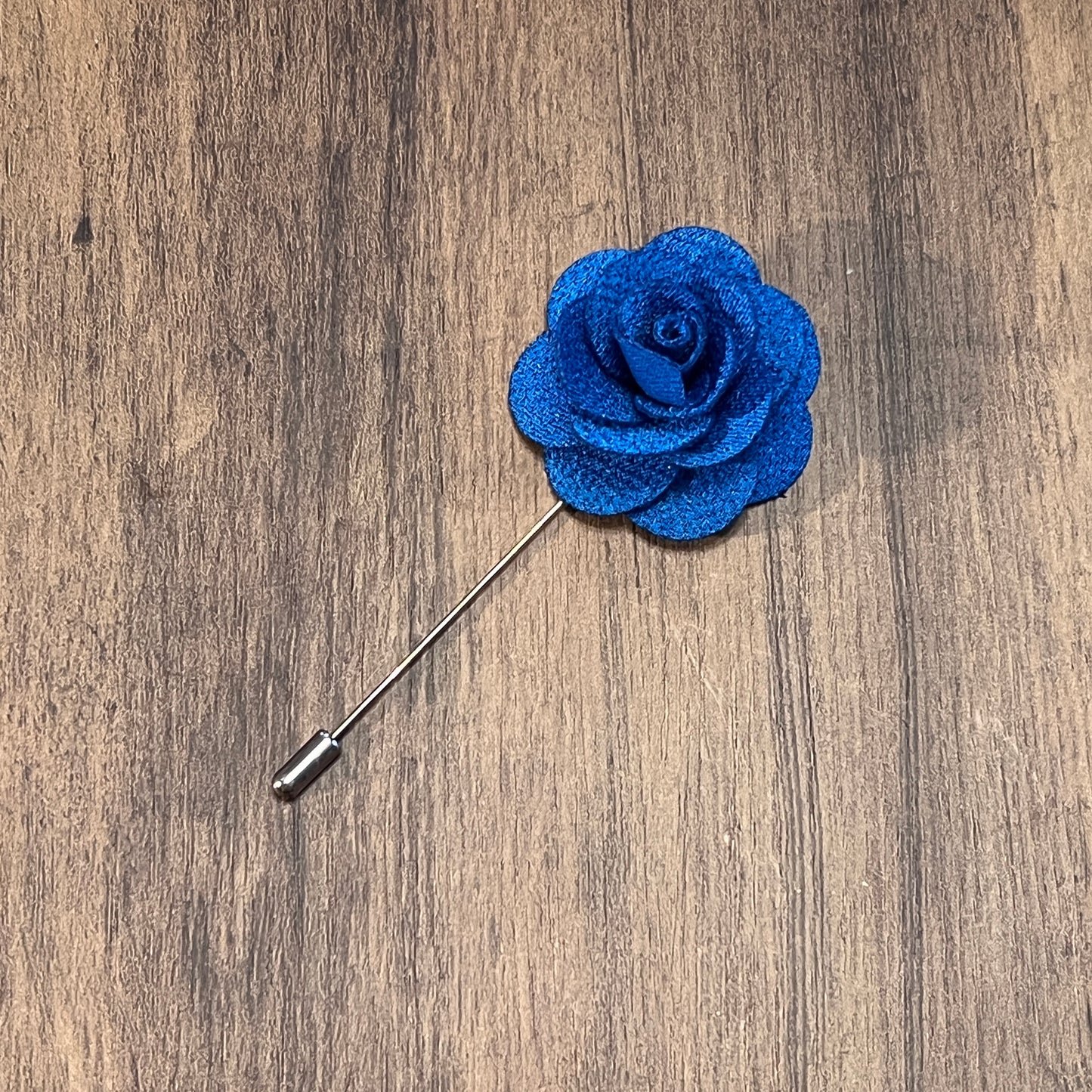 Tasker & Shaw | Luxury Menswear | Blue Flower Lapel Pin