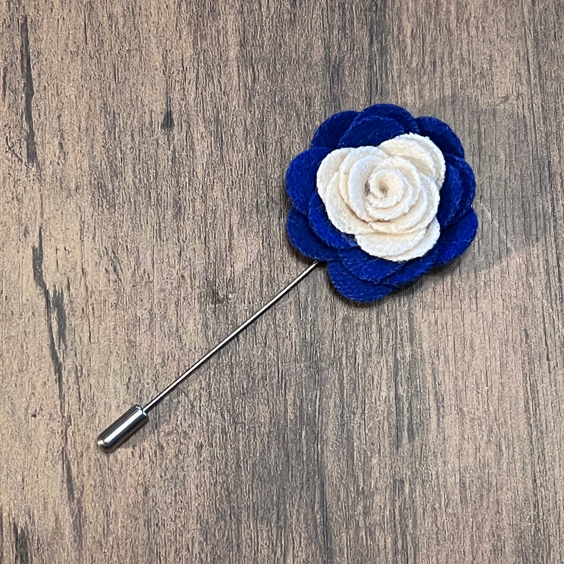 Tasker & Shaw | Luxury Menswear | Blue and White Rose Lapel Pin