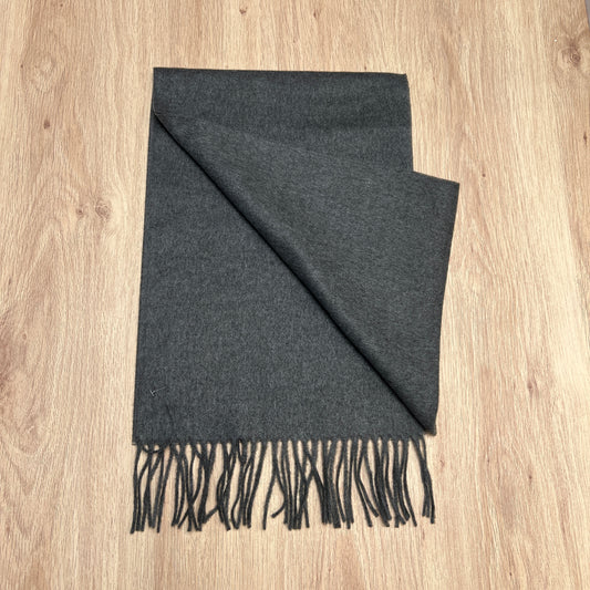 Tasker & Shaw | Luxury Menswear | Cashmink scarf - Charcoal