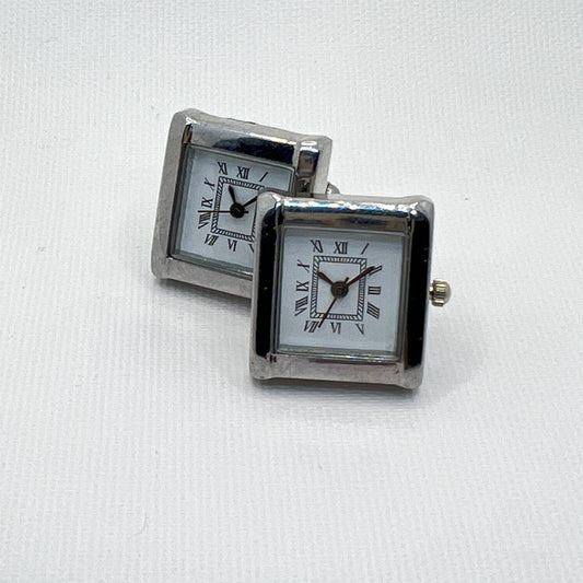 Tasker & Shaw | Luxury Menswear | Silver "Roman numeral" working square cufflinks