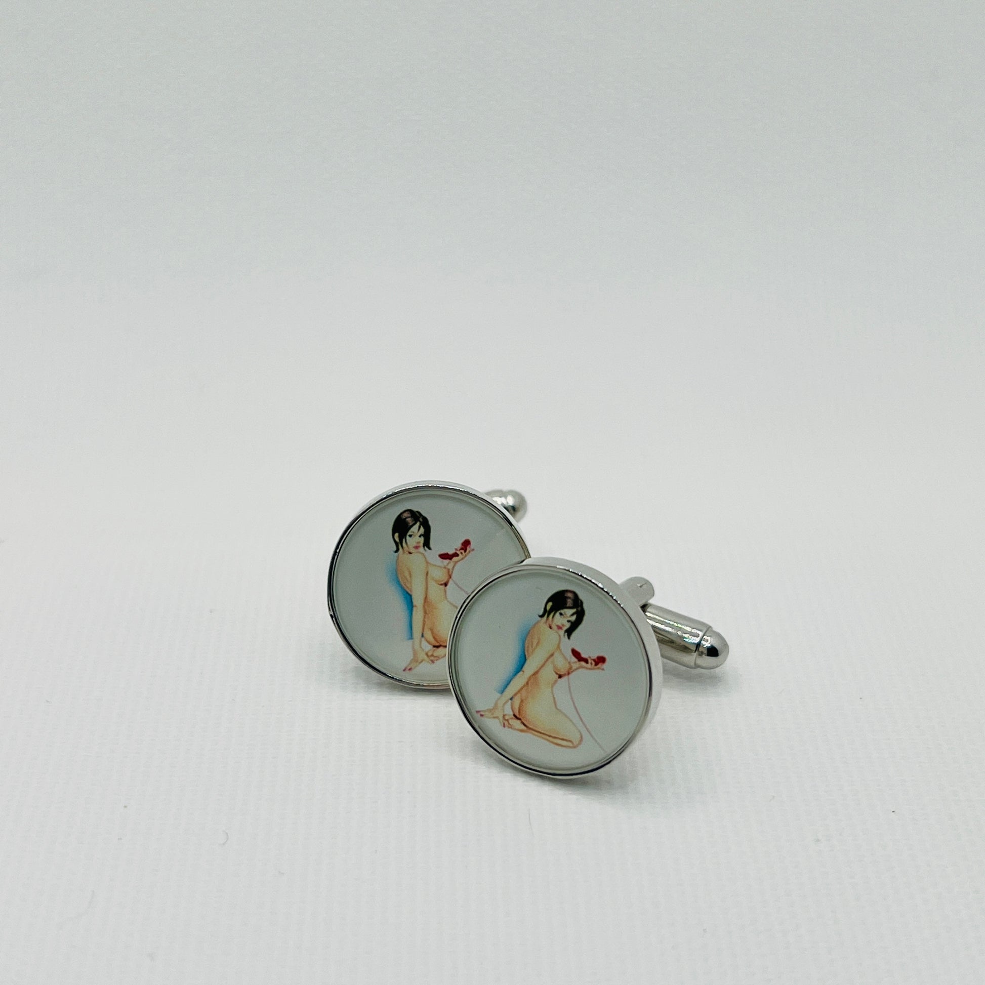 Tasker & Shaw | Luxury Menswear | Pinup with phone cufflinks