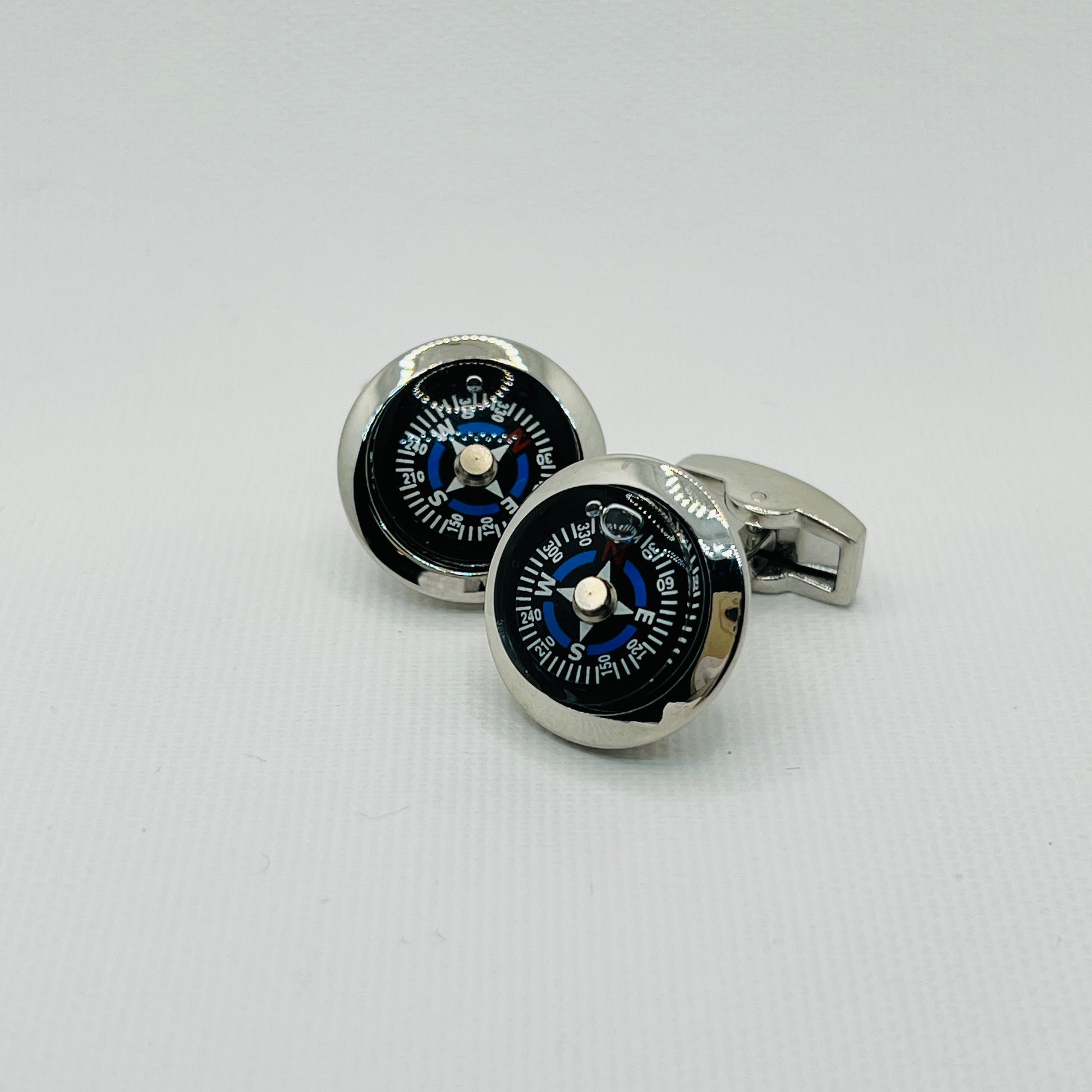 Tasker & Shaw | Luxury Menswear | Working compass cufflinks