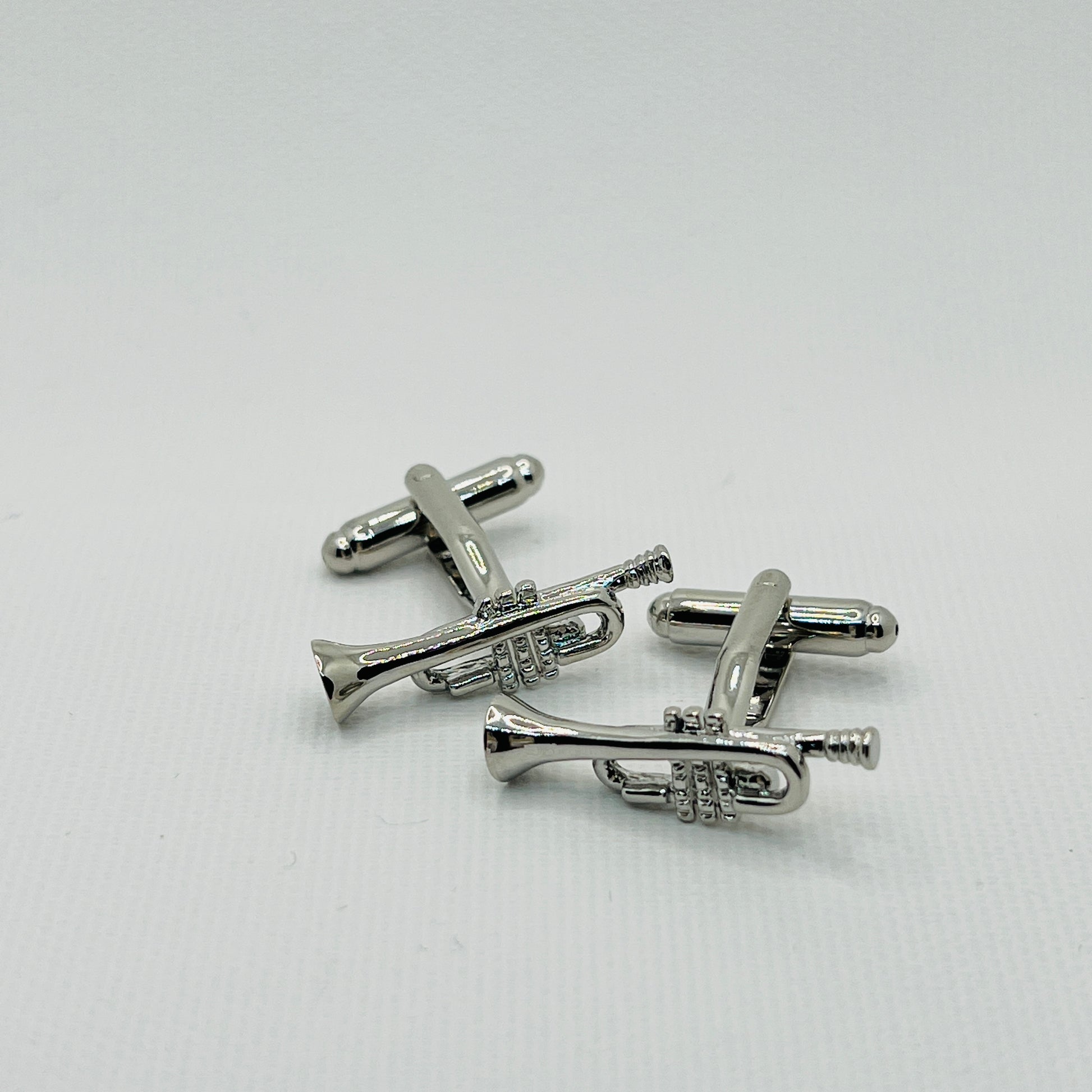 Tasker & Shaw | Luxury Menswear | Trumpet cufflinks