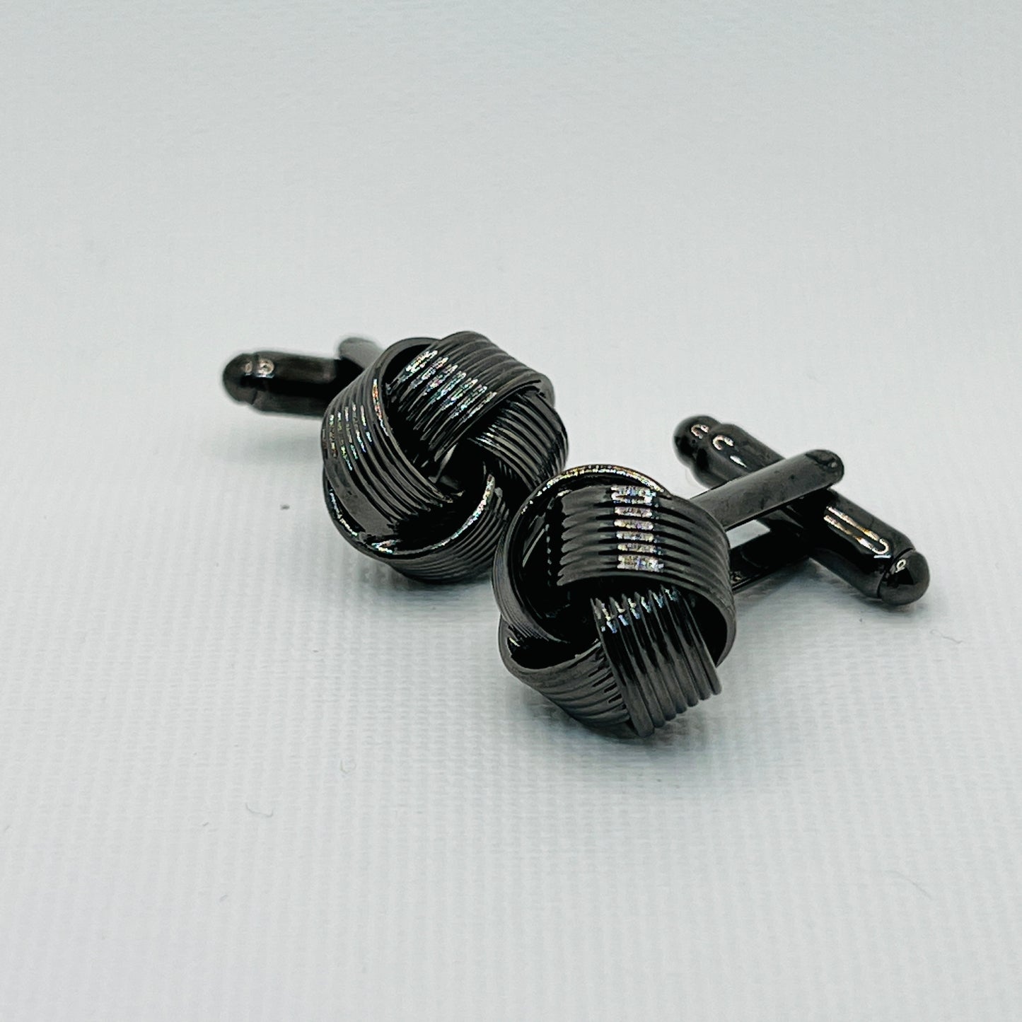 Tasker & Shaw | Luxury Menswear | Black Chrome Knot Cufflinks