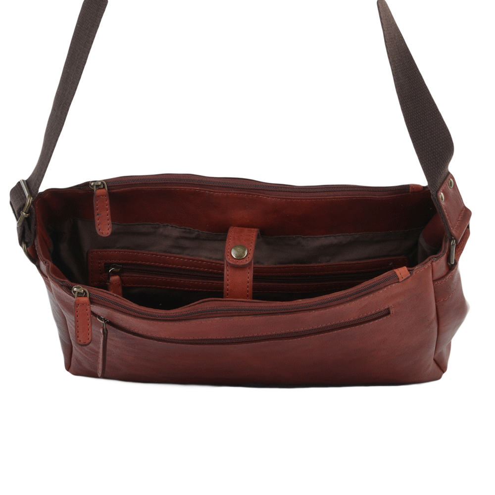 Tasker & Shaw | Luxury Menswear | Pedro Five Pocket Carry All Leather Messenger Bag